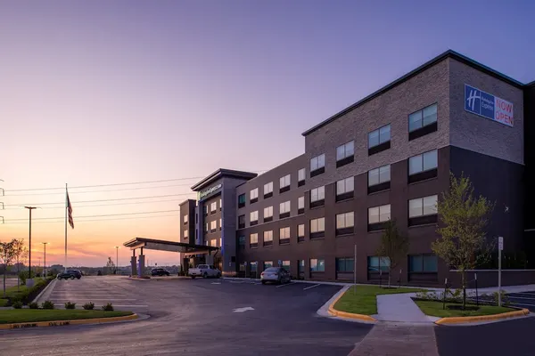 Photo 1 - Holiday Inn Express & Suites Olathe West, an IHG Hotel