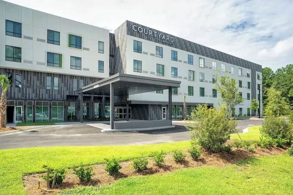 Photo 1 - Courtyard by Marriott Charleston-North Charleston