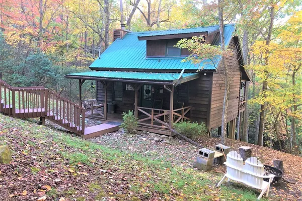 Photo 1 - Duck`s Nest Retreat- Ocoee River Area