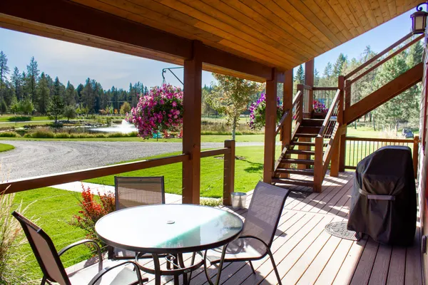 Photo 1 - Cozy suite on large property, close to skiing and glacier national park
