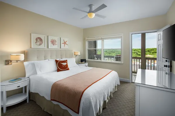 Photo 1 - Suite | Oceanview