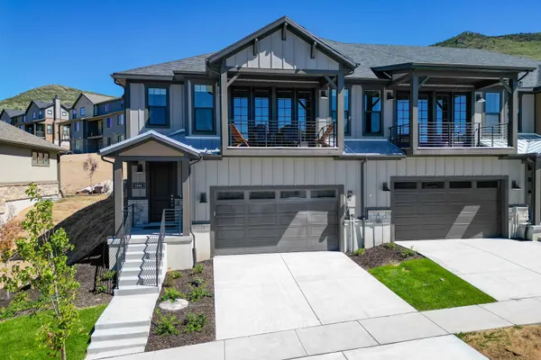 Photo 1 - 3 Bed + 2.5 Bath