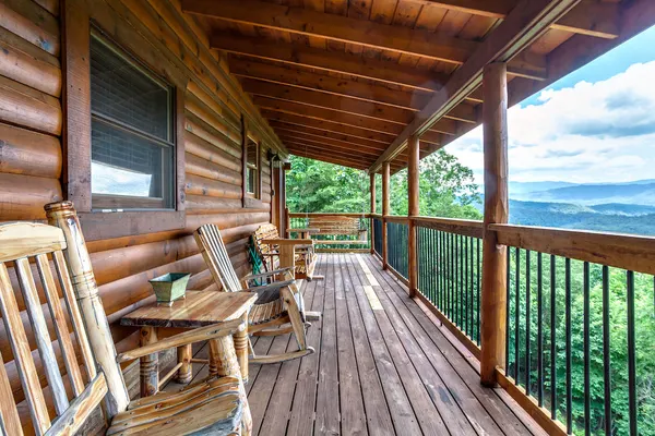 Photo 1 - 2 Bedroom Cabin for 8