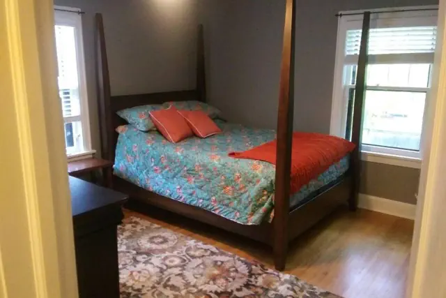 Photo 1 - Historic Twin Tudors Inn Southeast Room (KP1404SE)
