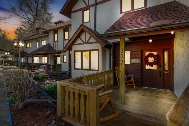 Photo 1 - The Helen Hideaway