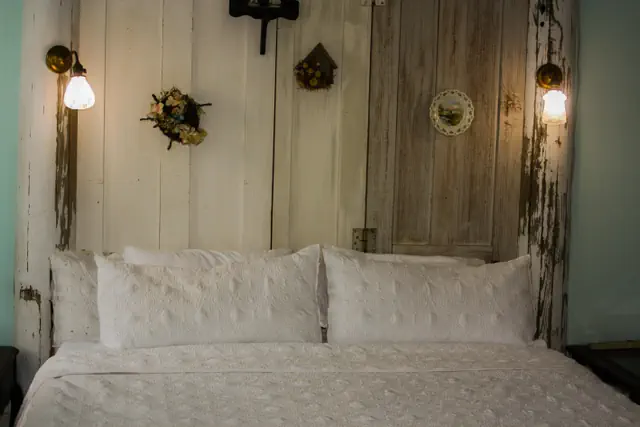 Photo 1 - Traditional Bed & Breakfast private room and bath