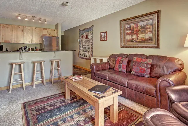 Photo 1 - Amazing Ski in-out Condo With Mountain Views - FP114