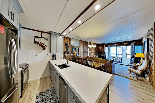 Photo 1 - 3 Bedroom Condo with Amazing Location Just Steps to Mammoth Mountain (Unit 301 at 1849)