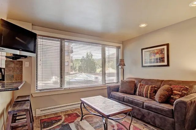 Photo 1 - Winter Ski-in/out Studio Sleeps 4, Steps to Historic Main St
