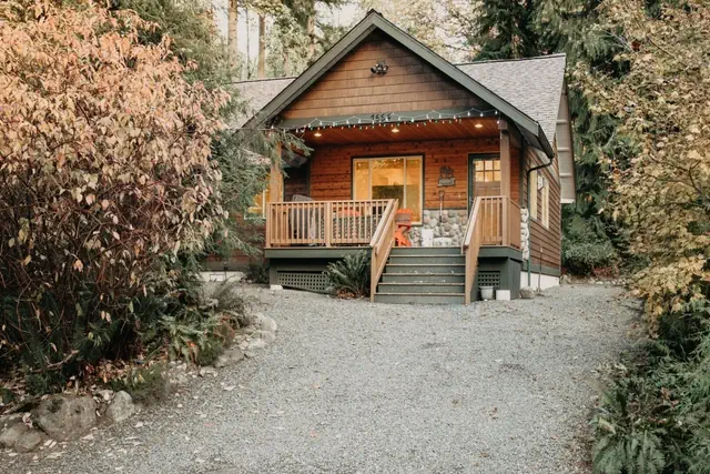 Photo 1 - 65GS - Hot Tub - Wi-Fi - Pets Ok - BBQ - Sleeps 10
