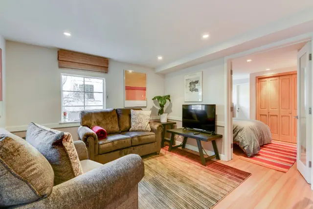 Photo 1 - Aesthetically Elegant Downstairs Unit in Oakland