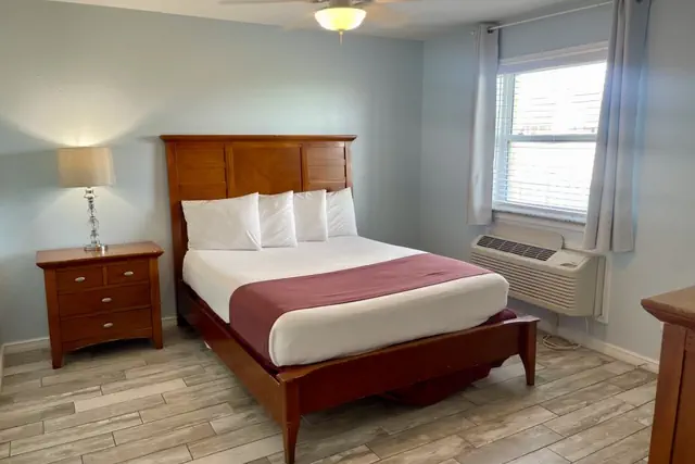 Photo 1 - Beachgate Condo Suites and Hotel 517a+517b