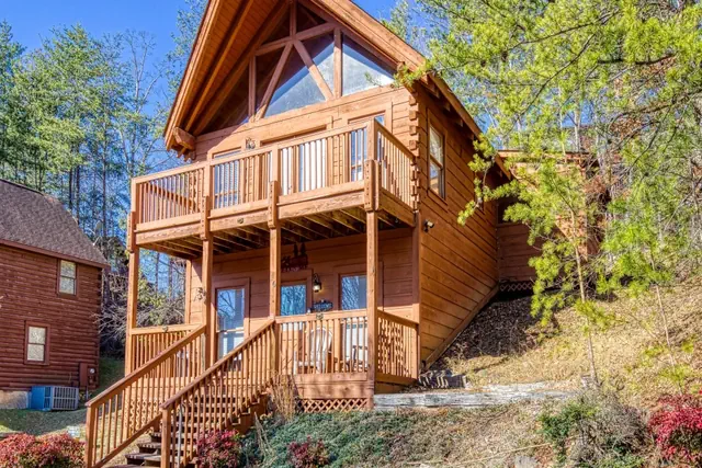 Photo 1 - ER16 - Six Bear Lodge Cabin