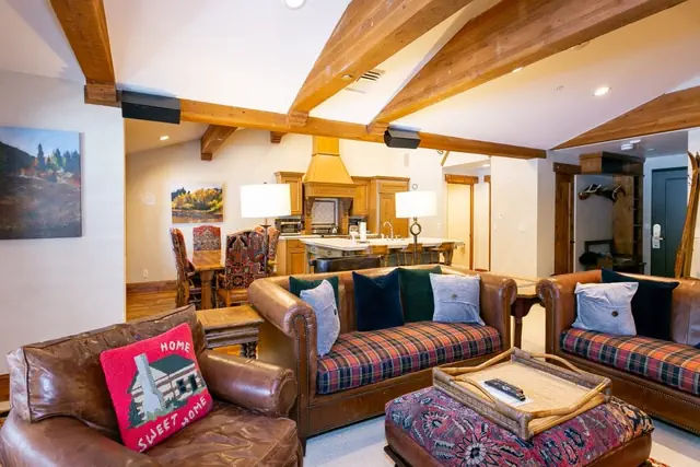 Photo 1 - Expansive Four Bedroom Suite at The Chateaux