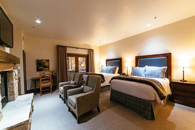 Photo 1 - Deluxe Two Queen Room with Fireplace