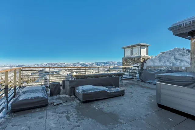 Photo 1 - Two Bedroom Penthouse
