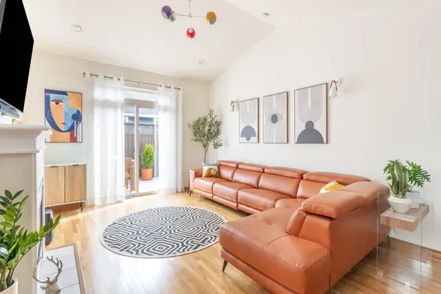 Photo 1 - FIFA 2026 3BR + Daybed Midway | Near Seattle & Vancouver