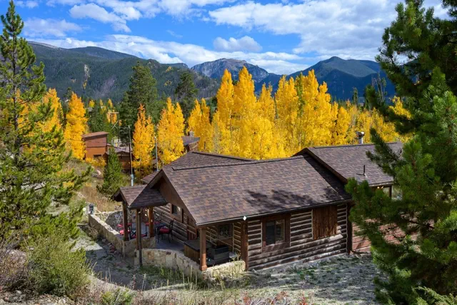 Photo 1 - Haskell Cabin