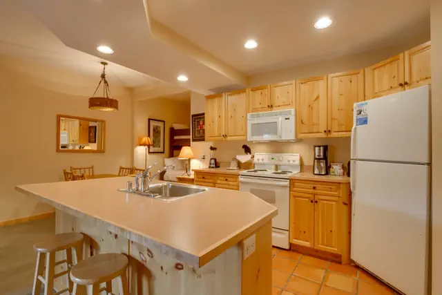 Photo 1 - Tucker Mountain 1 Bedroom + Den Condo #218