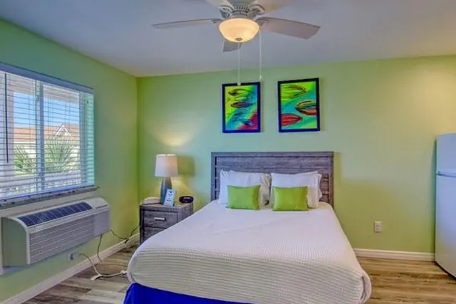 Photo 1 - BeachGate Condo Suites and Oceanfront Resort - King Condo