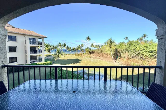 Photo 1 - Sunset Oasis - 2Br Beach Front Condo