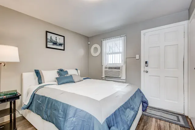 Photo 1 - Boutique Studio in Olde Town | Walk to Light Rail