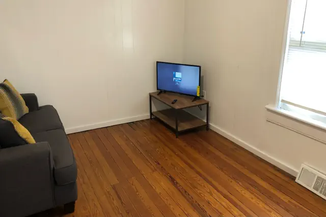 Photo 1 - Private and cozy house with one bedroom and one bathroom, MetLife Stadium FIFA World Cup 35 minutes away