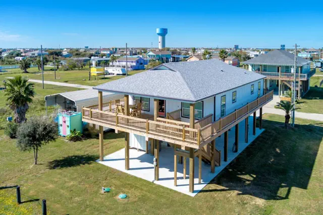 Photo 1 - 3 Bd/2.5 Bth, King Bed, Pet Friendly