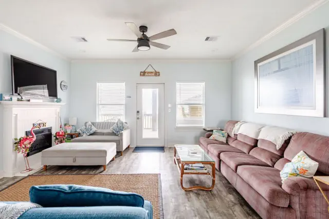 Photo 1 - Gulf Views, Steps to Beach, 2 King Beds, 3Bd/2Bth