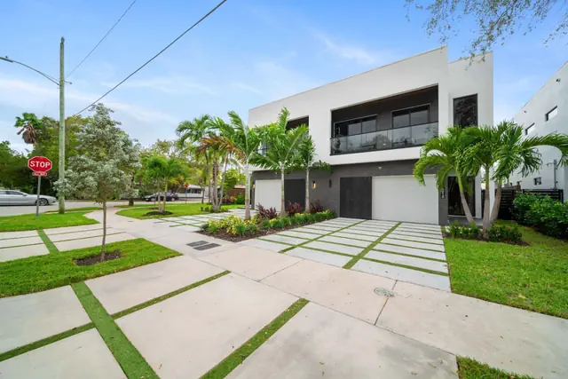 Photo 1 - Las Olas Elements Home with Pool and Spa Near the Beach