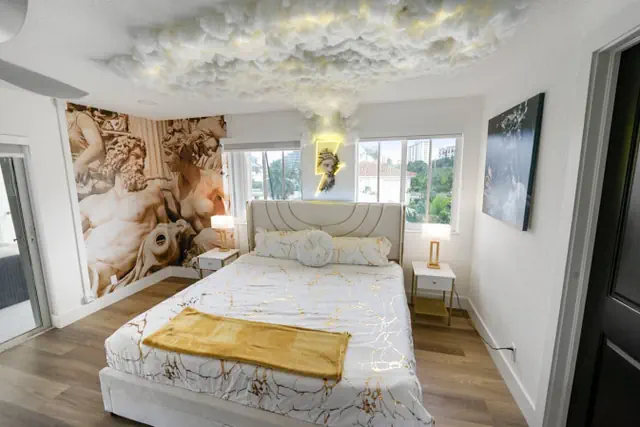 Photo 1 - Ft Lauderdale Beach Private Master Zeus Room!