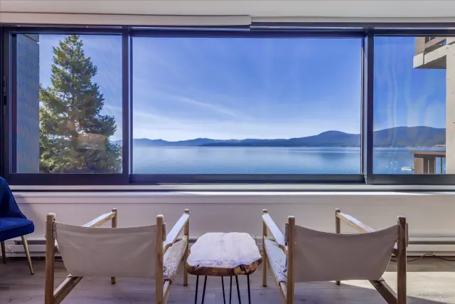Photo 1 - VIP lakefront condo in Brockway Springs Resort