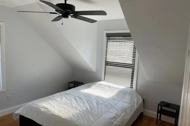 Photo 1 - Queen Bed |Boston|RM 3
