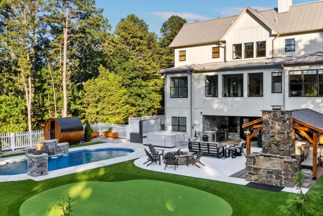 Photo 1 - Luxe Lodge