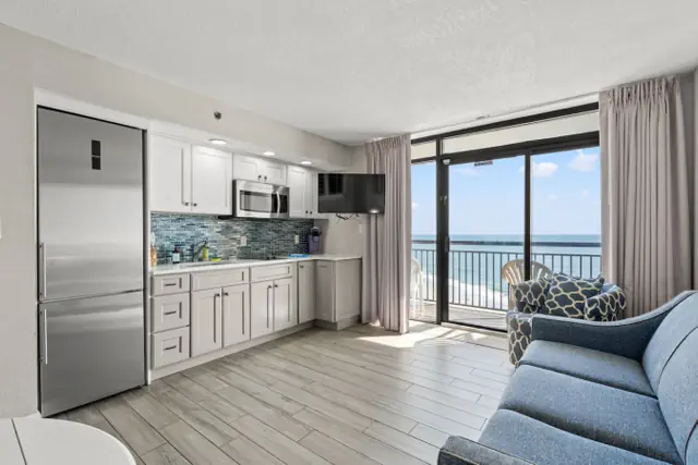 Photo 1 - Beach Cove Resort 1421