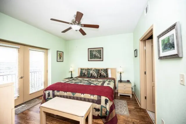 Photo 1 - The Cove - Unit 1302 - Mountain View Condos