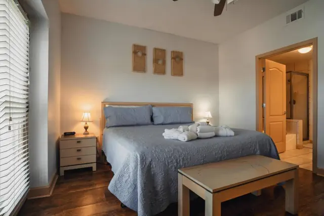 Photo 1 - Unit 1402 - Mountain View Condos