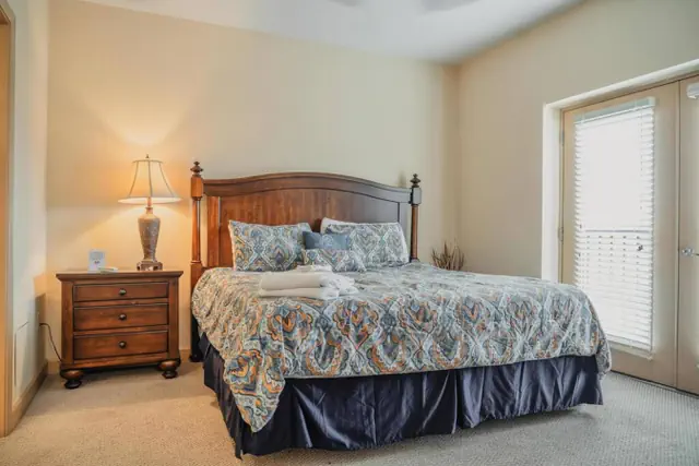 Photo 1 - Unit 3606 - Mountain View Condos