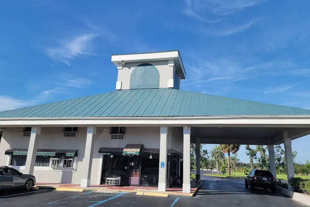 Photo 1 - Quality Inn Perry