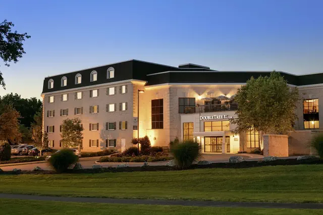 Photo 1 - DoubleTree Resort by Hilton Lancaster