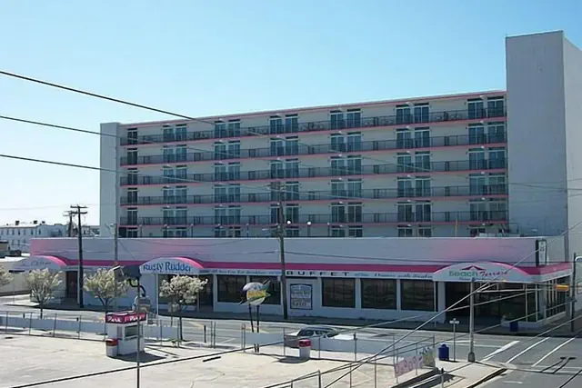 Photo 1 - Beach Terrace Motor Inn