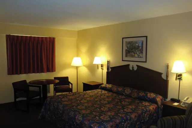 Photo 1 - Wilmington Inn Wilmington