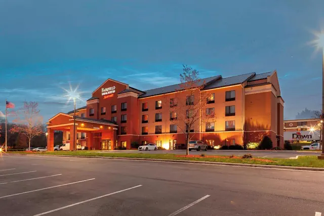 Photo 1 - Fairfield Inn & Suites by Marriott Charlotte Matthews