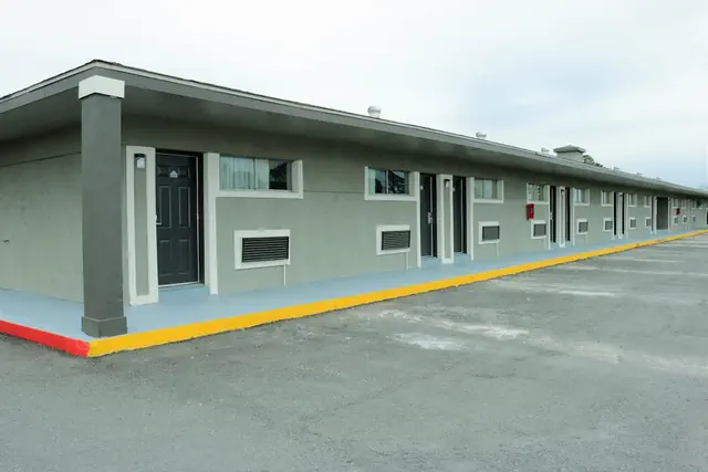 Photo 1 - Deluxe Inn Motel