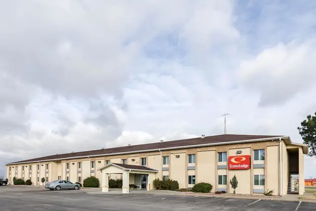 Photo 1 - Econo Lodge Lexington