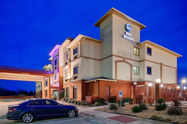 Photo 1 - Best Western Giddings Inn & Suites