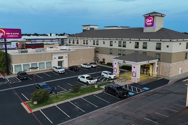 Photo 1 - Sleep Inn & Suites West Medical Center