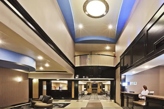 Photo 1 - Holiday Inn Express Hotel & Suites JACKSONVILLE by IHG