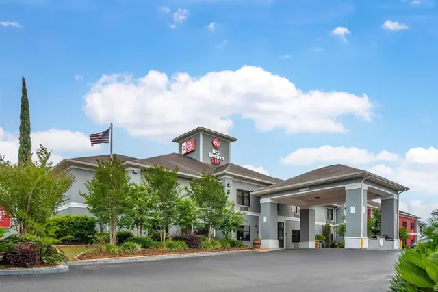 Photo 1 - Best Western Plus Circle Inn