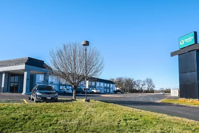 Photo 1 - Quality Inn & Suites Sulphur Springs